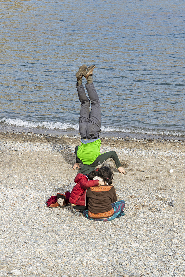 photo absurde comme une photo de Martin Parr, photographie issue de la vies d'espèces de Claude Lecante. Portbou